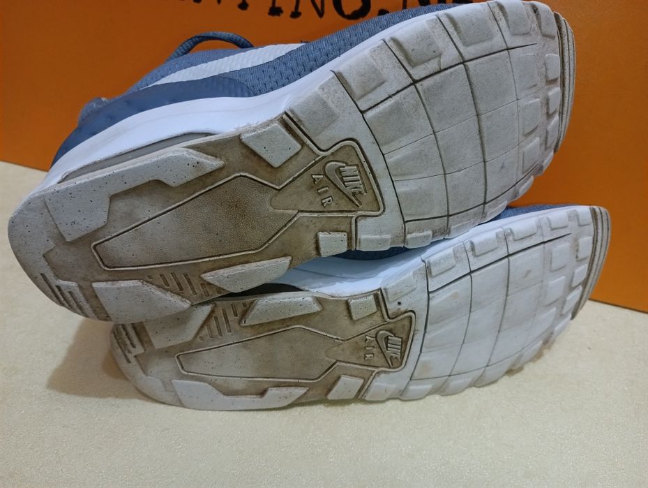 Nike Air Motion N 40 - 25 лв