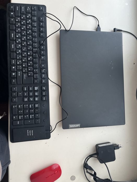 Продам отличный ноутбук lenovo