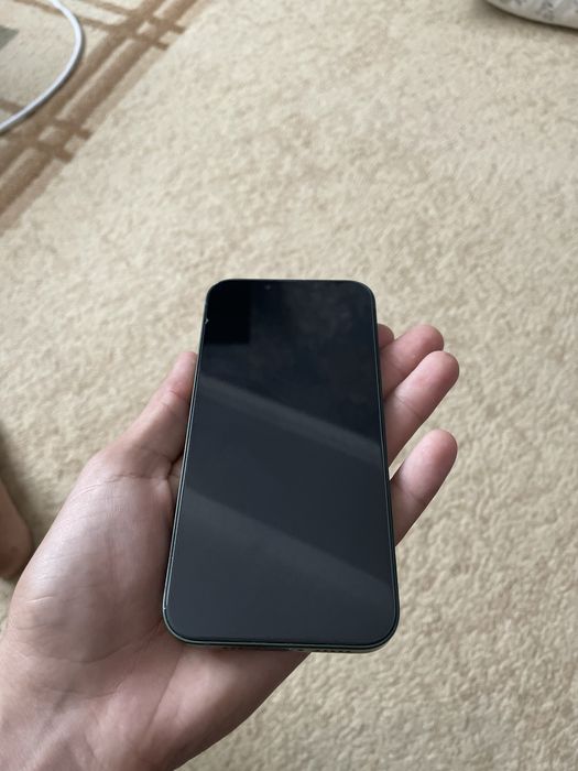 iPhone 13 зеленый айфон13