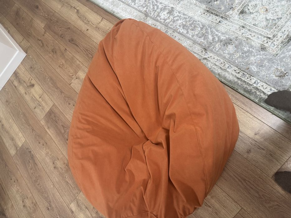 Пуфик в отличном состоянии