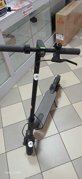 Trotineta electrica Xiaomi M365, fiabila ,eficienta, usoara, garantie