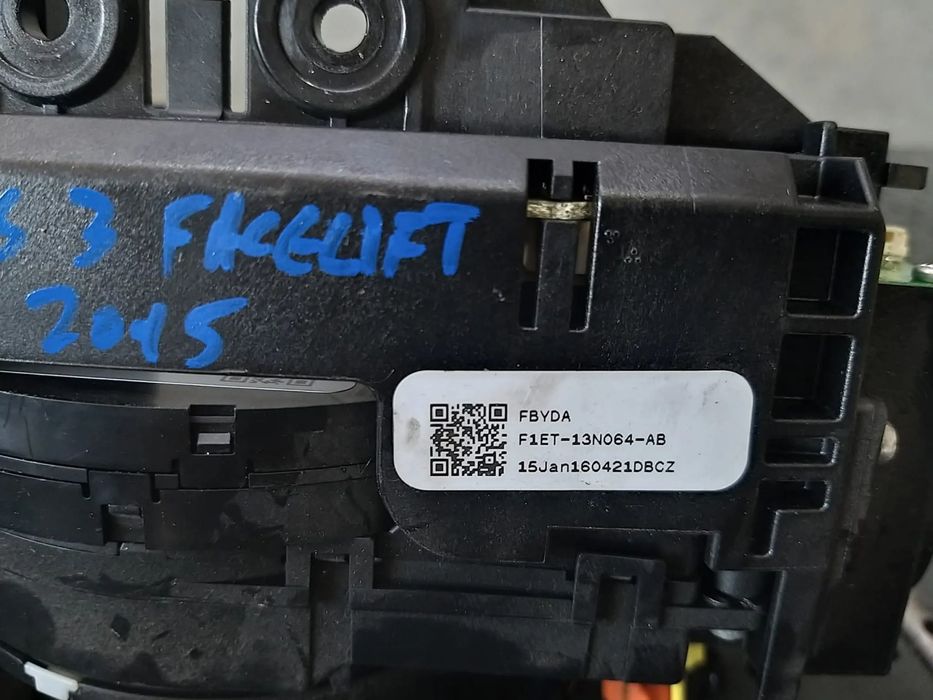 Bloc manete semnalizare stergator parbriz spirala volan ford focus 3 facelift f1et13n064ab av6t13335ae f1et17a
