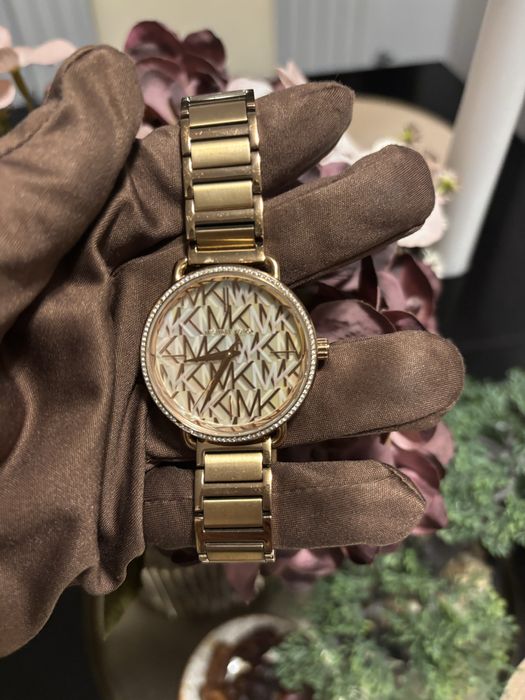 Часовници Michael Kors