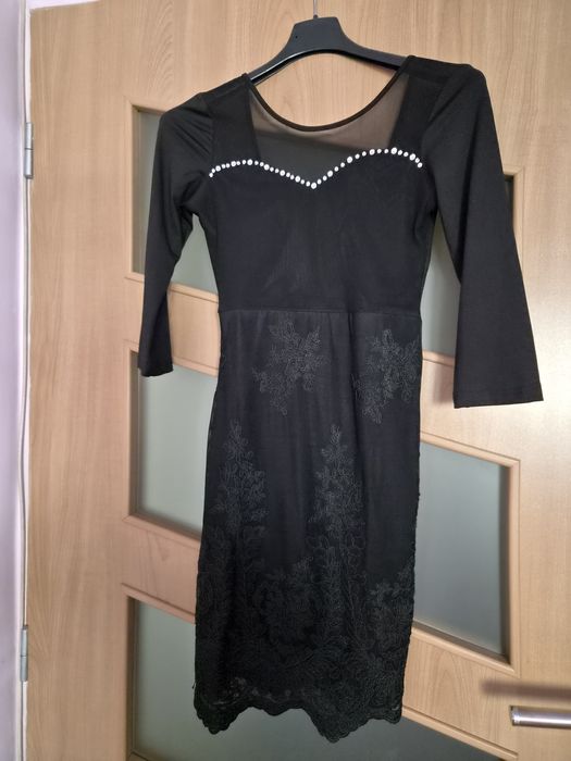 Lot de 8  rochii mărimea XS