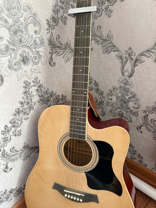 Продается Гитара