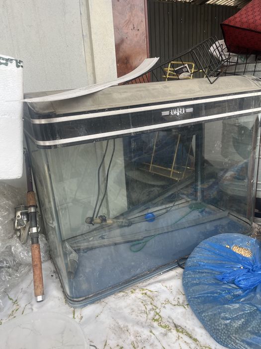 Срочно продам аквариум