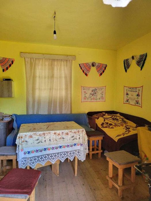 CASA   cu panorama si teren generos