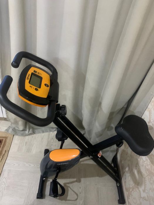 Продам велотренажер Genau