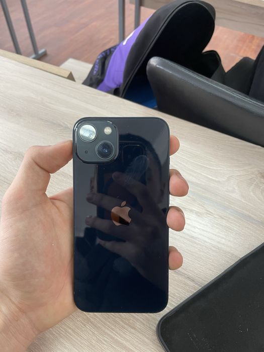 Продам или обмен айфон 13