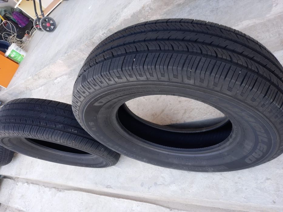 2 Шины  205/75/R15