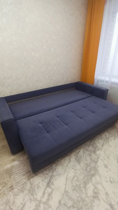 Продам диван в хорошем состоянии.