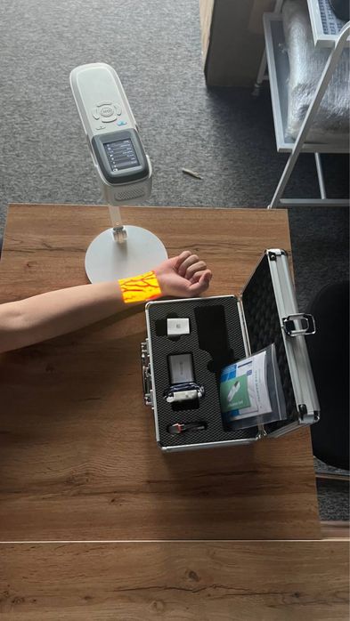 Venovizer Веновизор QV-600 Qualmedi vein finder