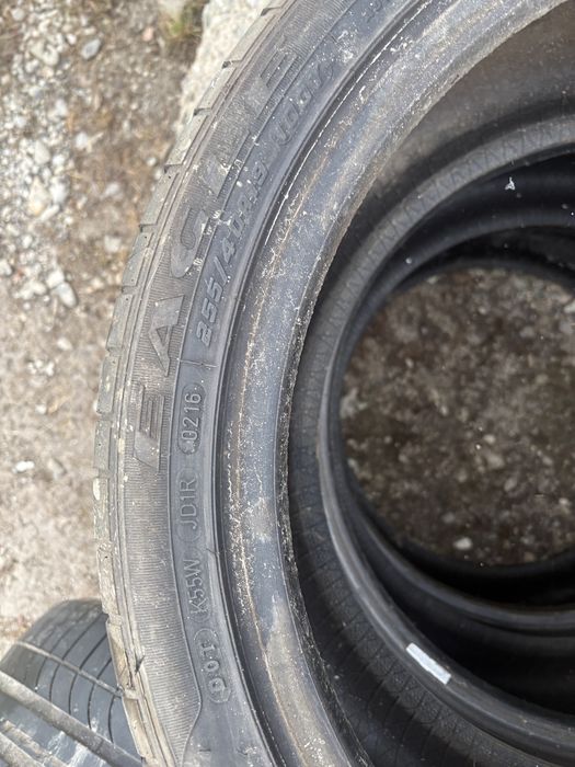 Anvelope 255/40R19 dot 2016