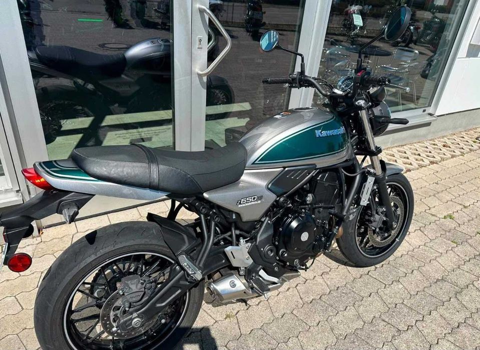Kawasaki Z650 RS an 2025 -Garantie-