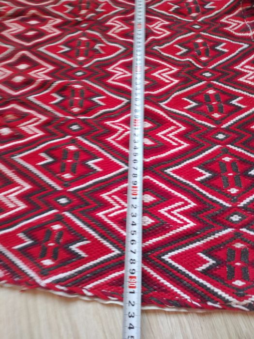 Каре, пано, бродерия за стена