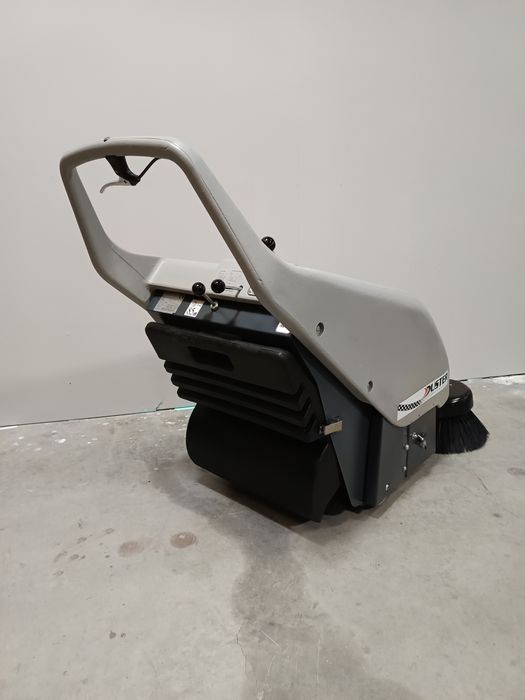 Метачна акумулаторна машина Duster