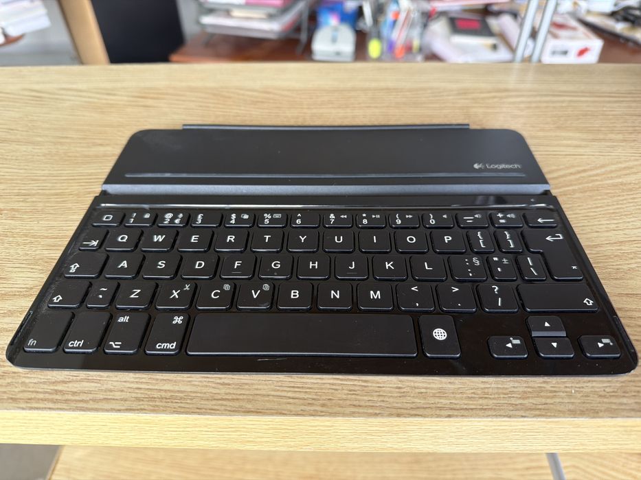 Tastatura pentru pad Logitech