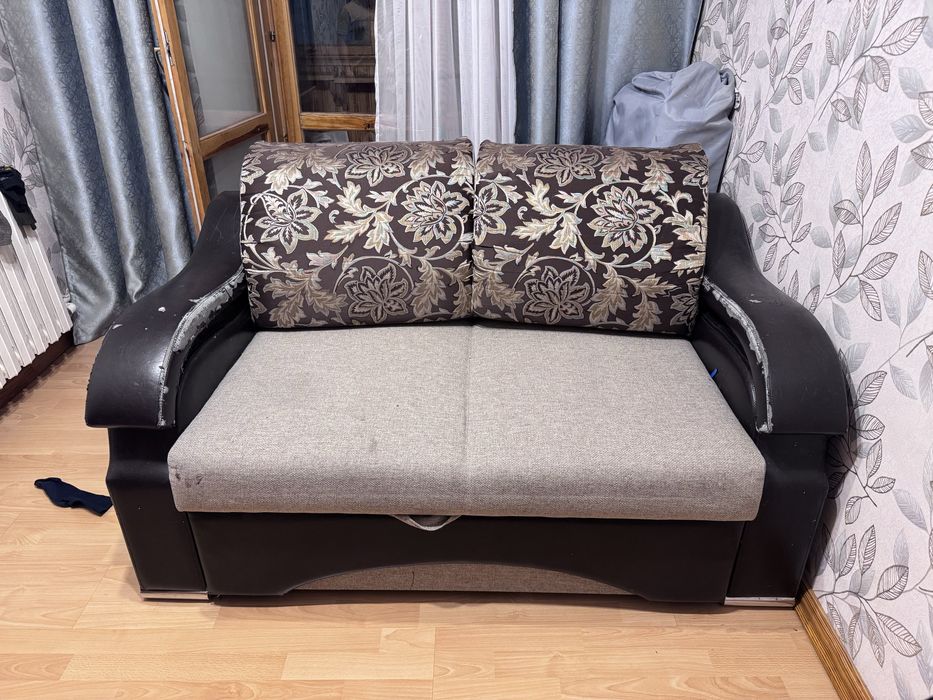 Продается два дивана
