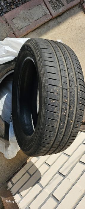 Продам летние шины Hankook