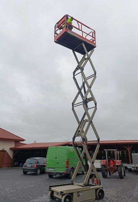 Închiriere nacelă PRB, lucru la înălțime, alpinism utilitar