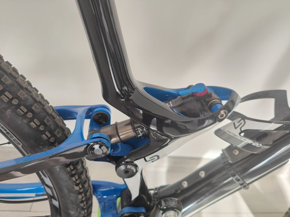 Bicicleta carbon lapierre xr team