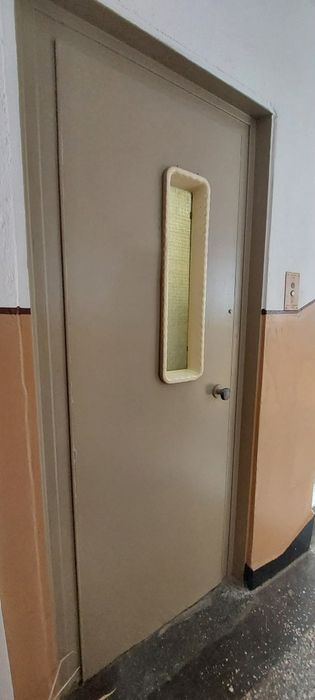 Под наем  тристаен  апартамент до магазин Краснодар, Възраждсне