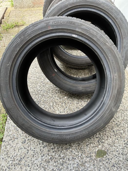 Гуми  Yokohama 215/45R16