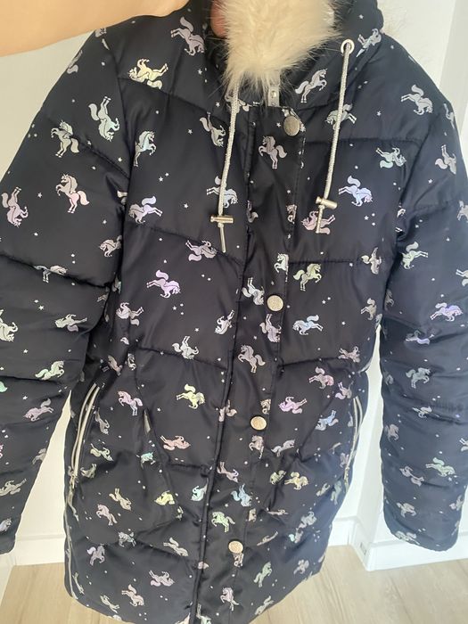 Продам куртку зимнюю пуховик