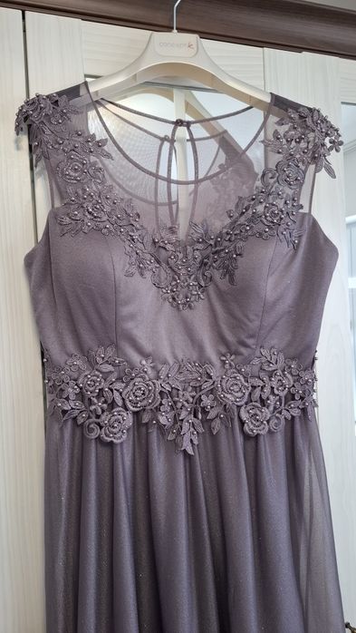 Rochie midi cu perle