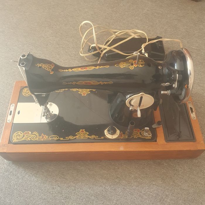 Шивачка машина руска