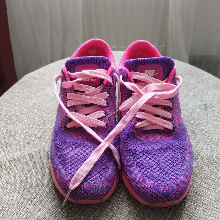 Vand adidasi Nike39