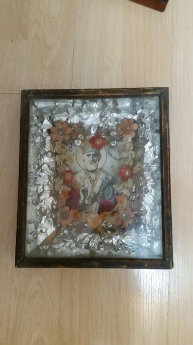 Иконы разные состояние отличное