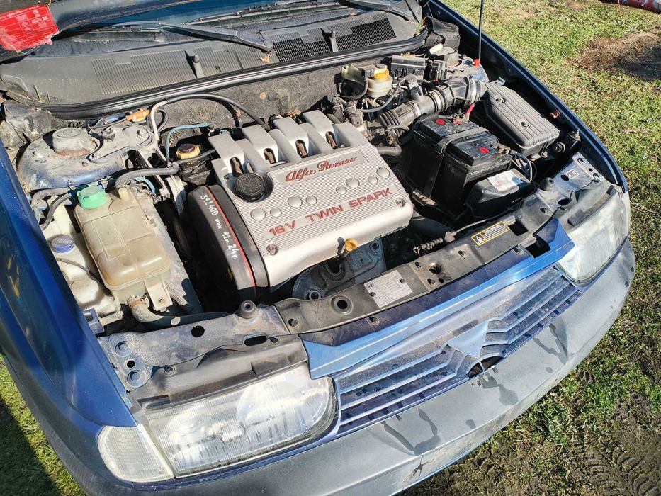 алфа ромео 145 на части