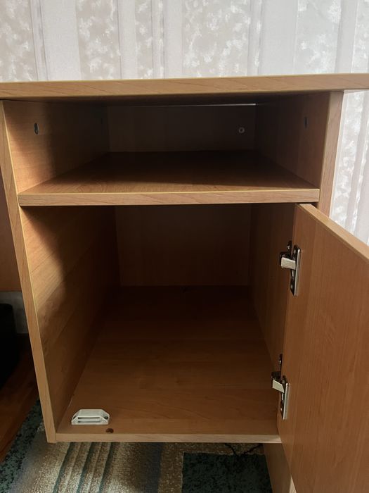 Детский стол деревянный