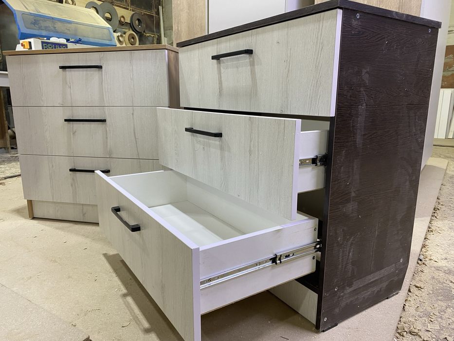 Комоды в наличии.