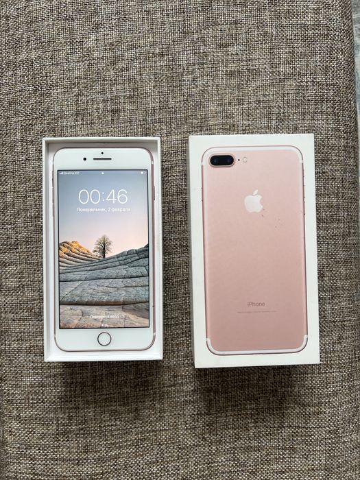 iPhone 7 plus 32 GB в отличном состоянии, без ремонта акб 82