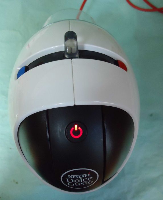 Кафемашина с гаранция 1 година NESCAFÉ® Dolce Gusto Delonghi Jovia.W