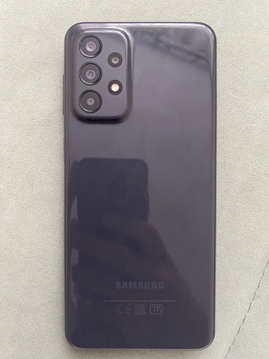 Продам телефон в хорошем состоянии!