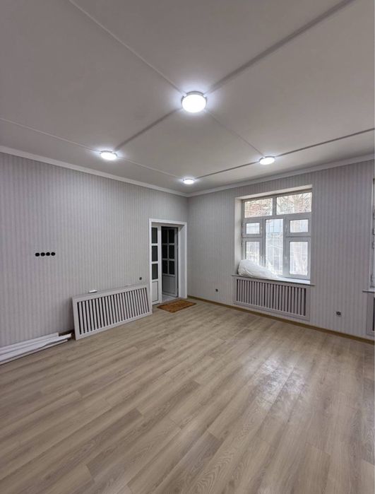 Идеально под логистику, офис|300м2|Mirabad avenue|10 у.е за 1м2|Срочно