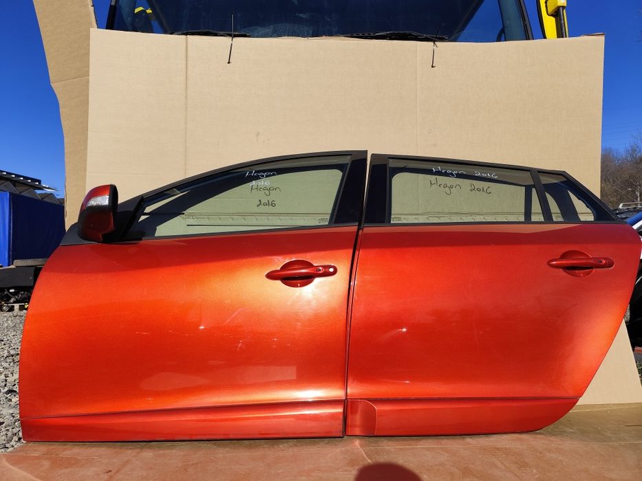 Ușa stânga fata Renault Megane 3. stânga spate Renault Megane 3 break