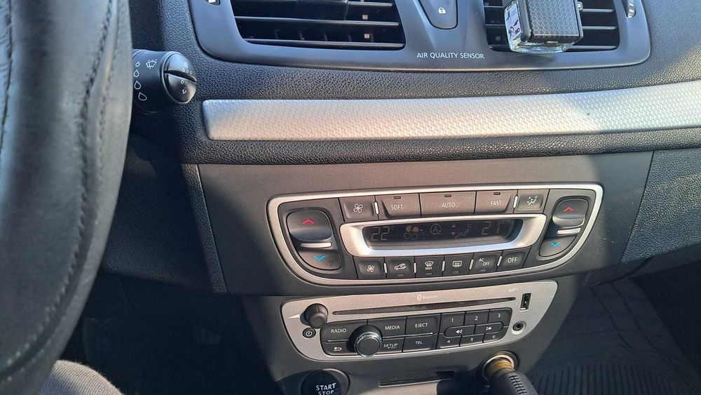 RENAULT Megane 2013 — imagine 3