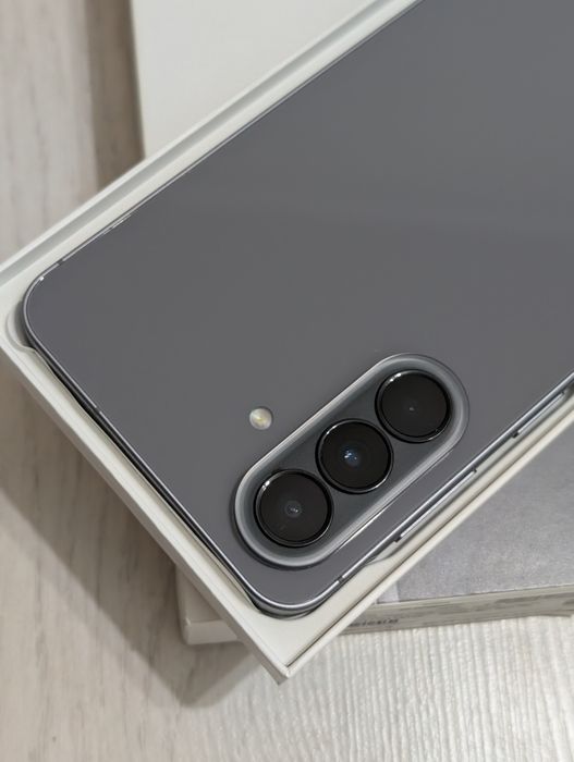 Samsung A57 128 gb Ram 8 5G