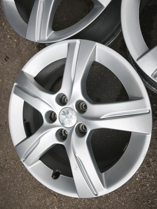 16" оригинални алуминиеви джанти за Peugeot/Citroen.