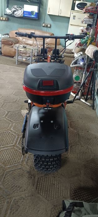 Мотоцикл Скут Ботсман 7