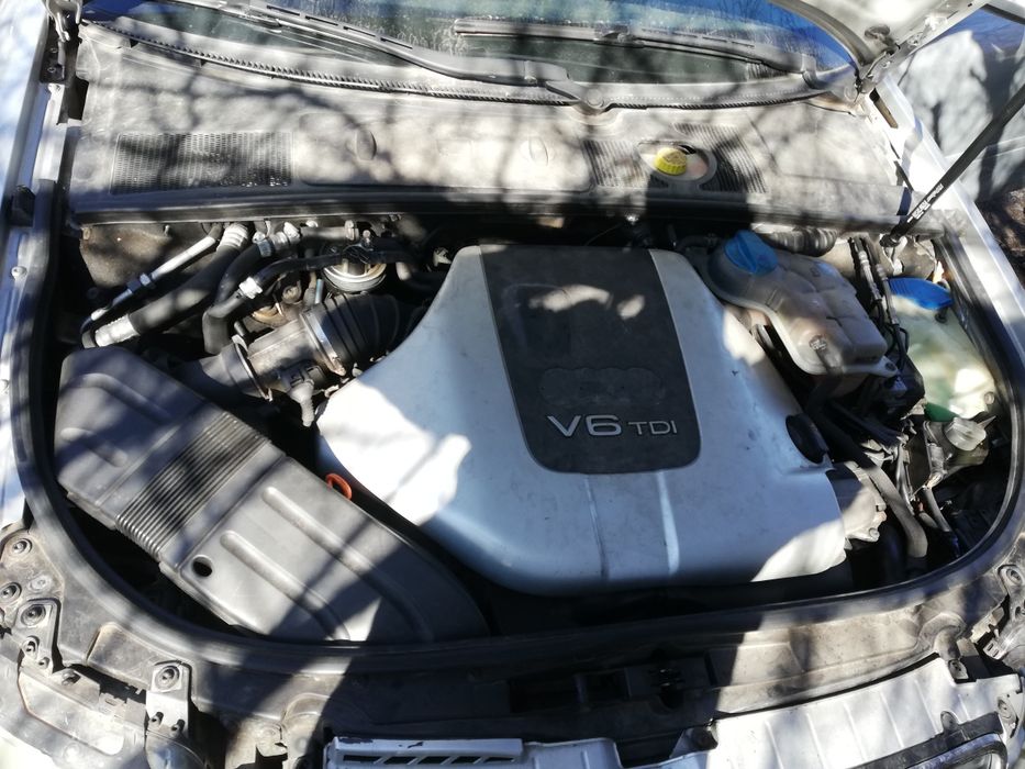 Ауди а4 2.5 tdi  кабриолет на части 2004година