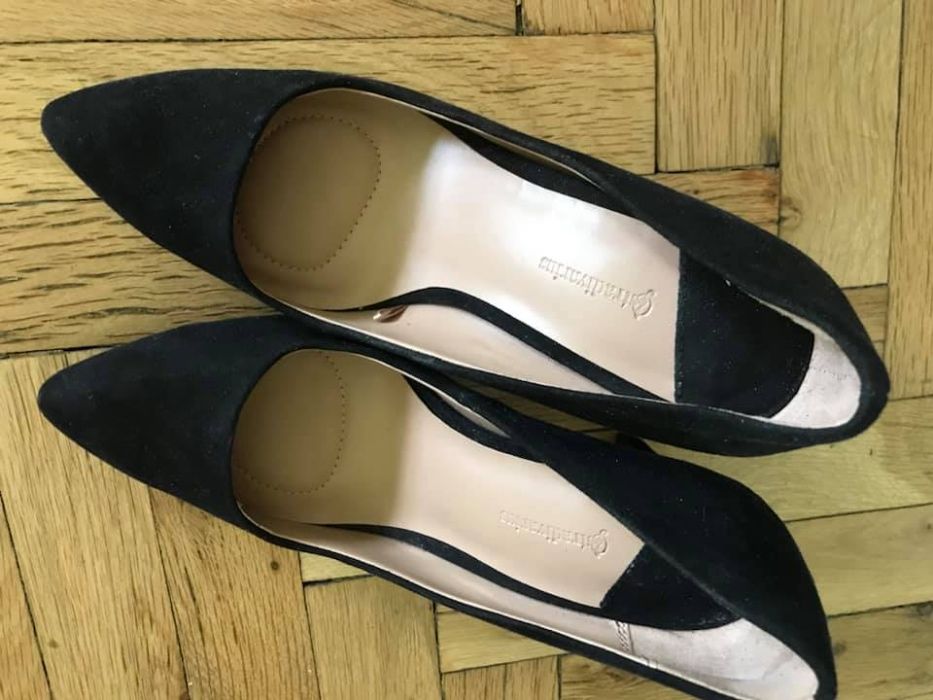 Обувки на ток