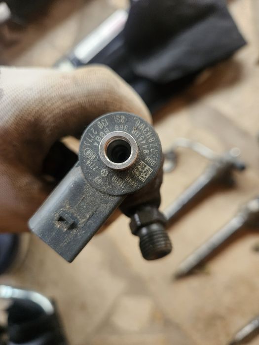 Помпа и дюзи за Vw Tigyan 2013god