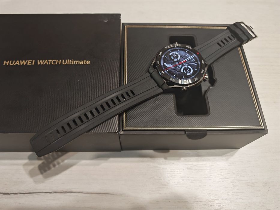 Като нов Huawei Watch Ultimate Black Гаранция