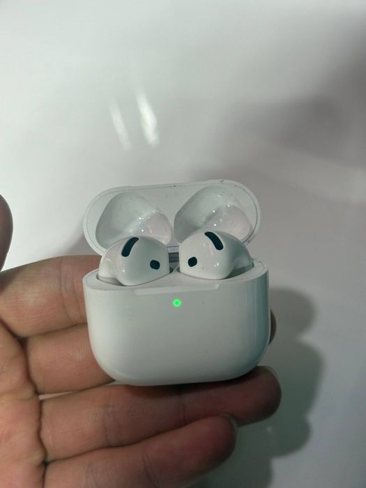 Airpods 4 ohirgi model