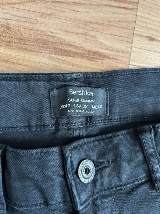 Карго панталон Bershka